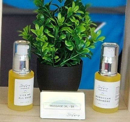 Massage Oil – Nourishing, Relaxing, Skin‑Softening Blend