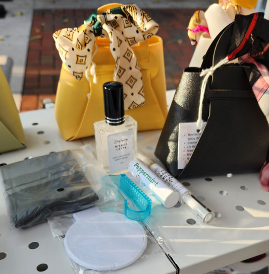 Everyday Essentials Mini Purse Gift Set