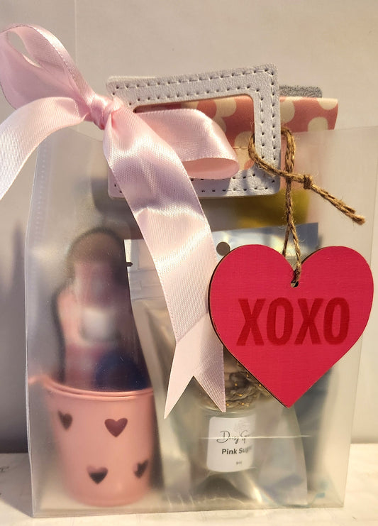 Daisy Springs Signature Gift Set for Her – Relaxation, Beauty & Everyday Comfort